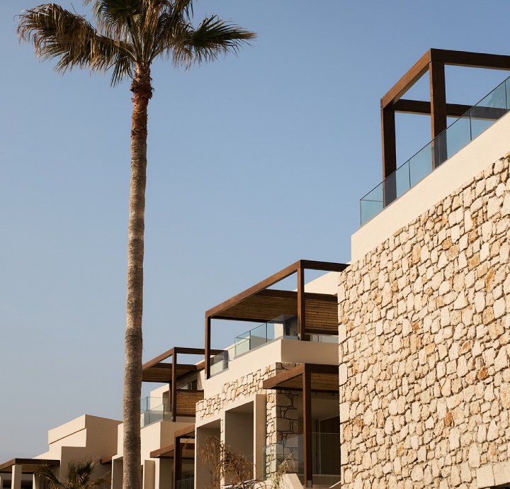 Uzenie Suites